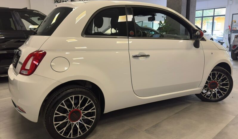 FIAT 500 1.0 HYBRID RED EDITION completo