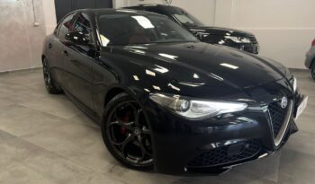 ALFA ROMEO GIULIA 2.2 TD 180 CV AT8 SUPER completo