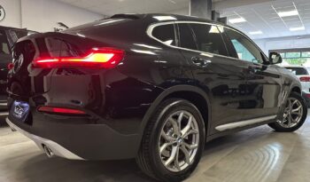 BMW X4 xDRIVE20d xLINE completo