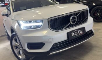 VOLVO XC40 D3 AWD GEARTRONIC MOMENTUM completo